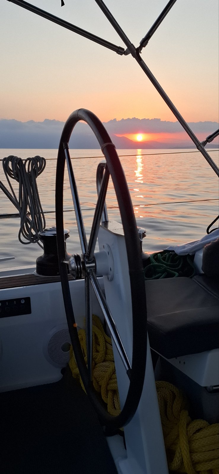 Lella Belle stern view